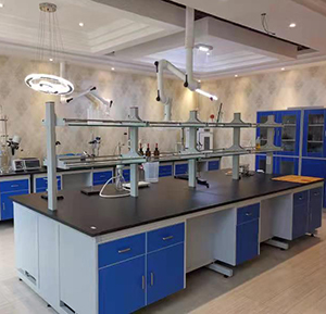 生產(chǎn)車(chē)間